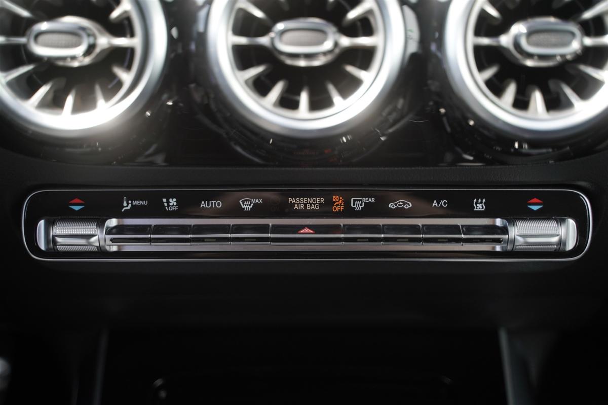 mercedes-benz-eqa-2025-eletrico-500cc