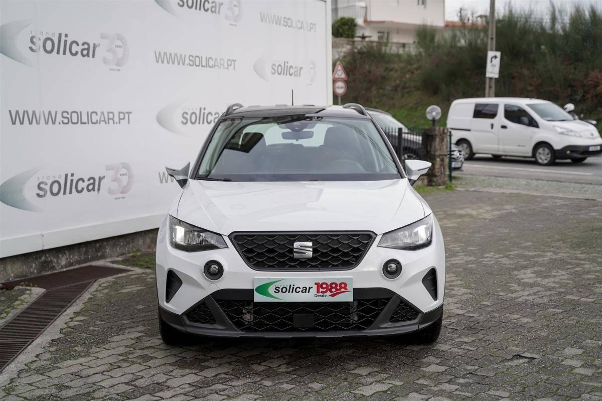seat-arona-2023-gasolina-999cc