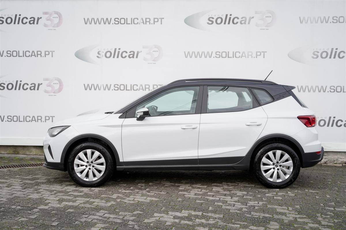 seat-arona-2023-gasolina-999cc