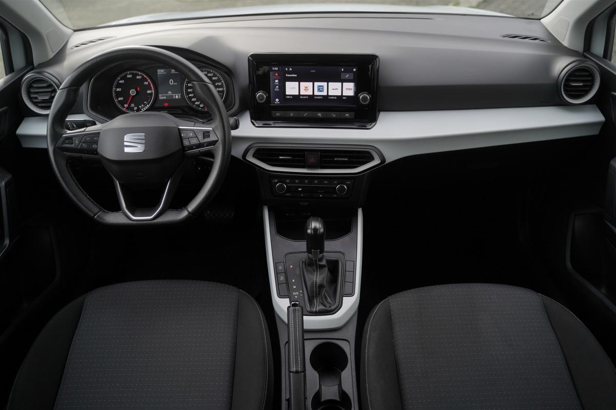 seat-arona-2023-gasolina-999cc