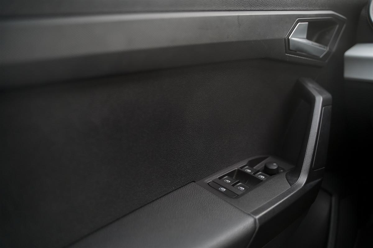 seat-arona-2023-gasolina-999cc
