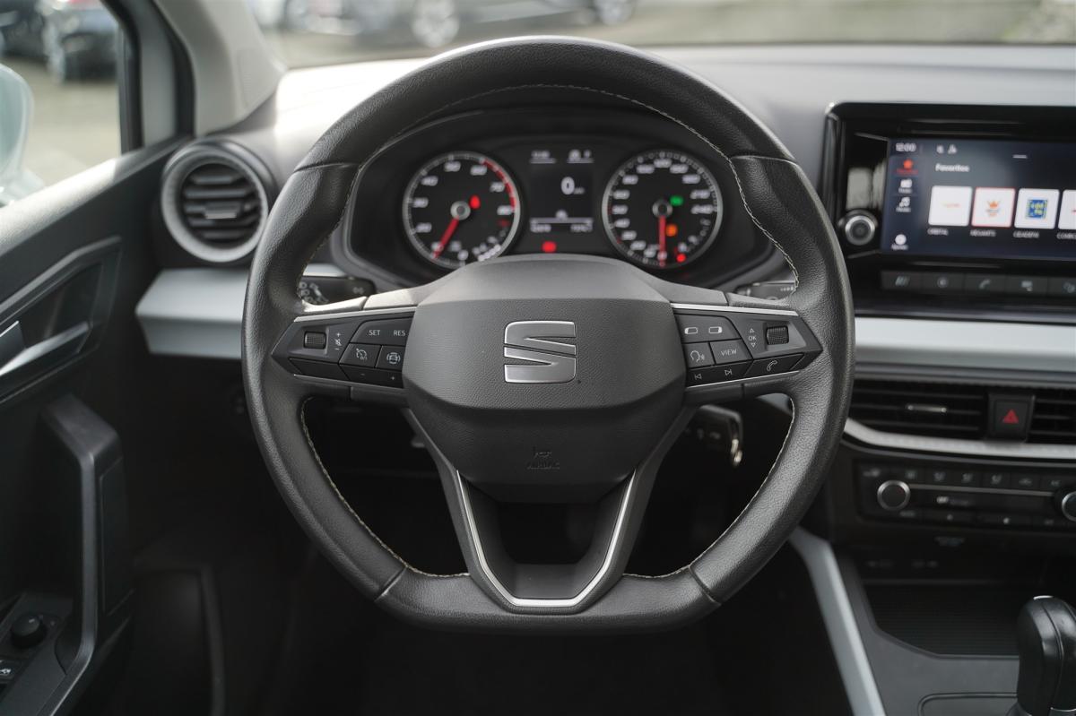 seat-arona-2023-gasolina-999cc