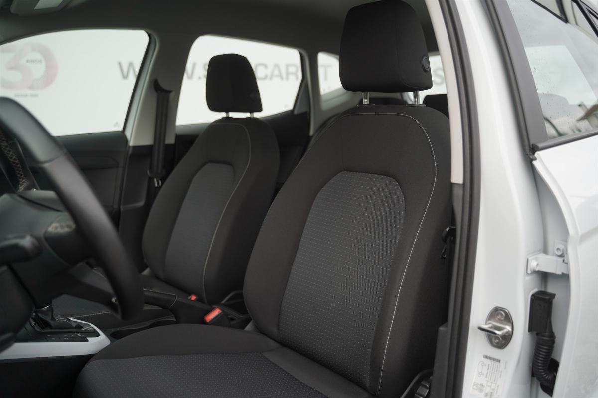 seat-arona-2023-gasolina-999cc