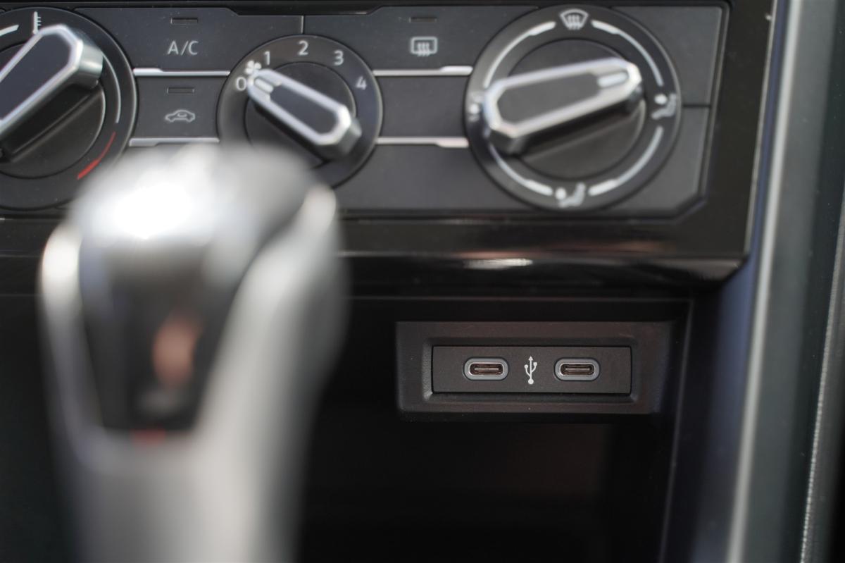 volkswagen-t-cross-2023-gasolina-999cc