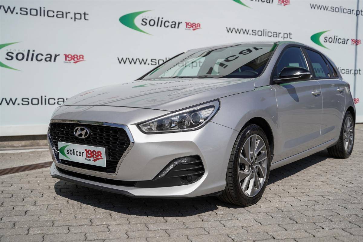hyundai-i30-2018-diesel-1582cc