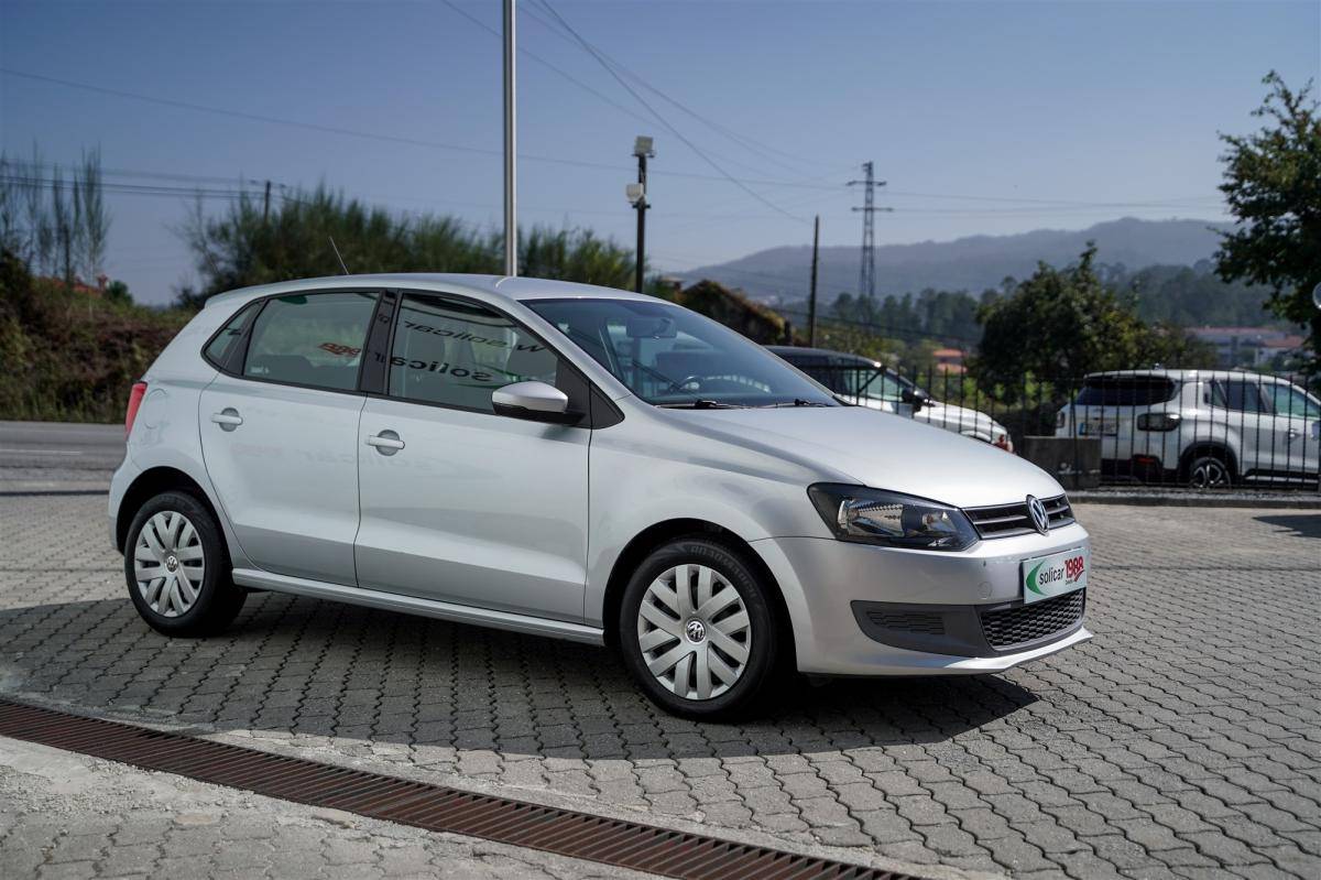 volkswagen-polo-2010-diesel-1598cc