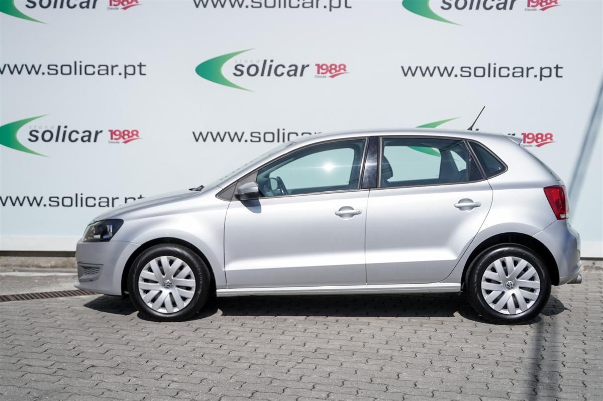 volkswagen-polo-2010-diesel-1598cc