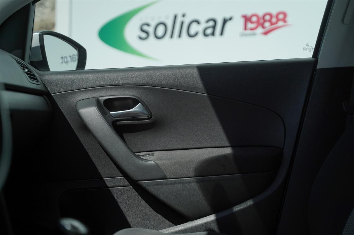 volkswagen-polo-2010-diesel-1598cc