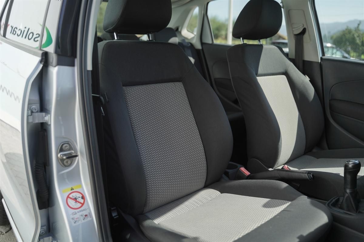 volkswagen-polo-2010-diesel-1598cc