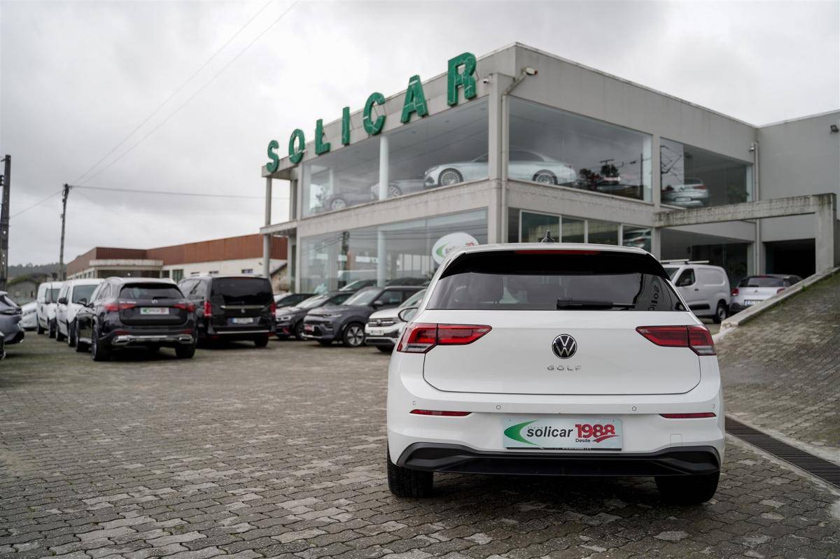 volkswagen-golf-2023-gasolina-999cc