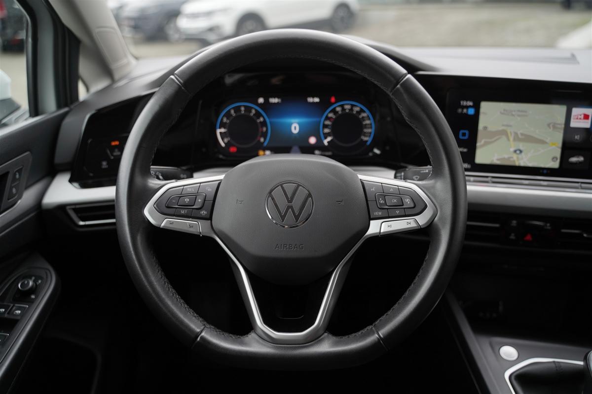 volkswagen-golf-2023-gasolina-999cc