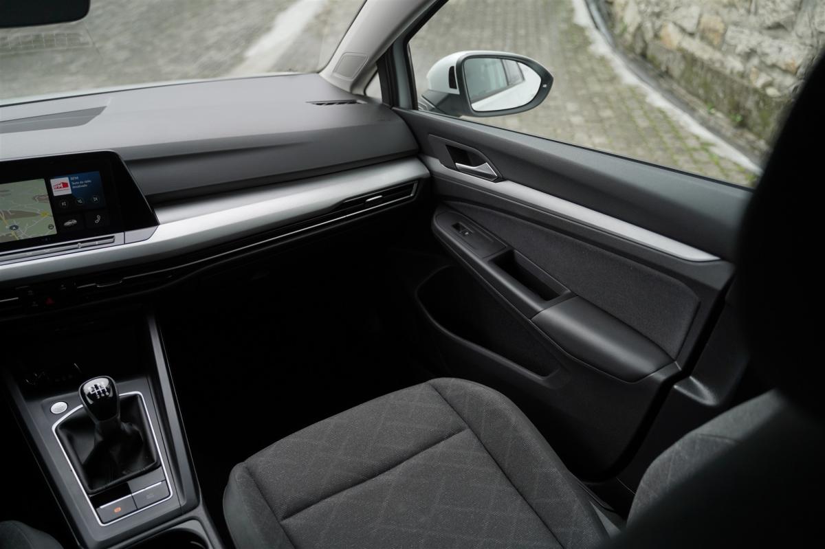 volkswagen-golf-2023-gasolina-999cc