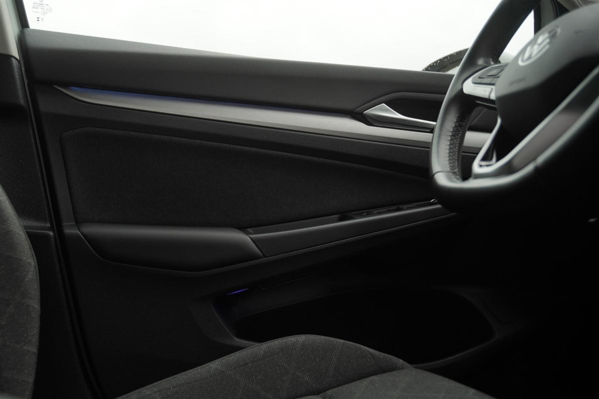 volkswagen-golf-2023-gasolina-999cc