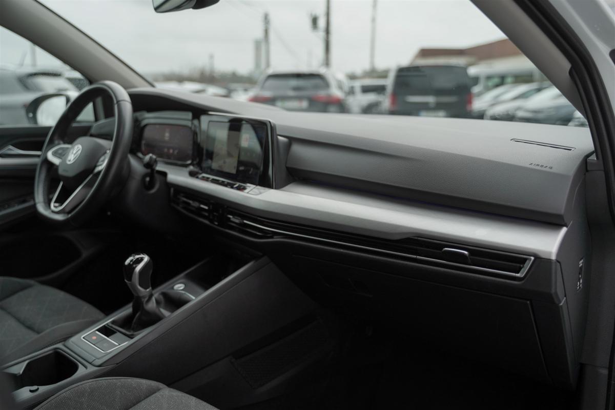 volkswagen-golf-2023-gasolina-999cc