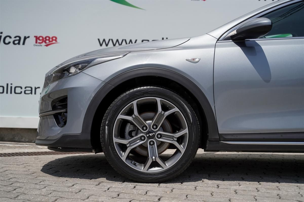 kia-xceed-2022-gasolina-998cc
