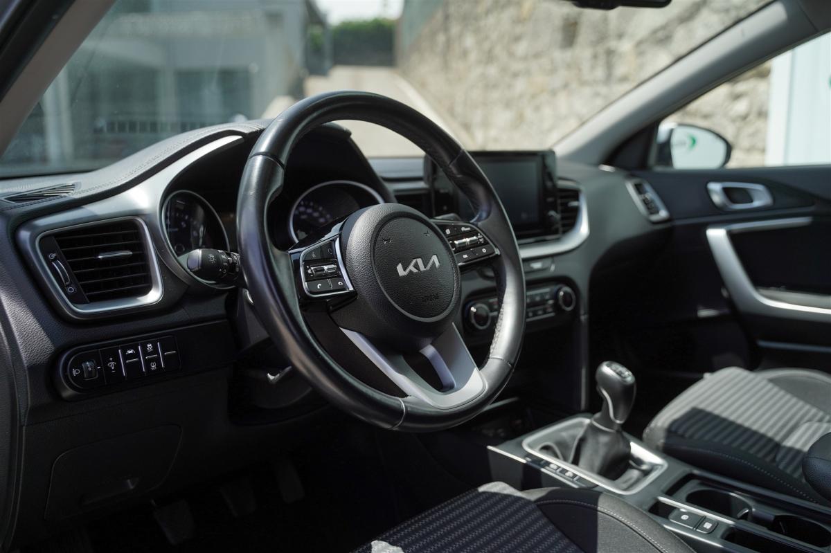 kia-xceed-2022-gasolina-998cc
