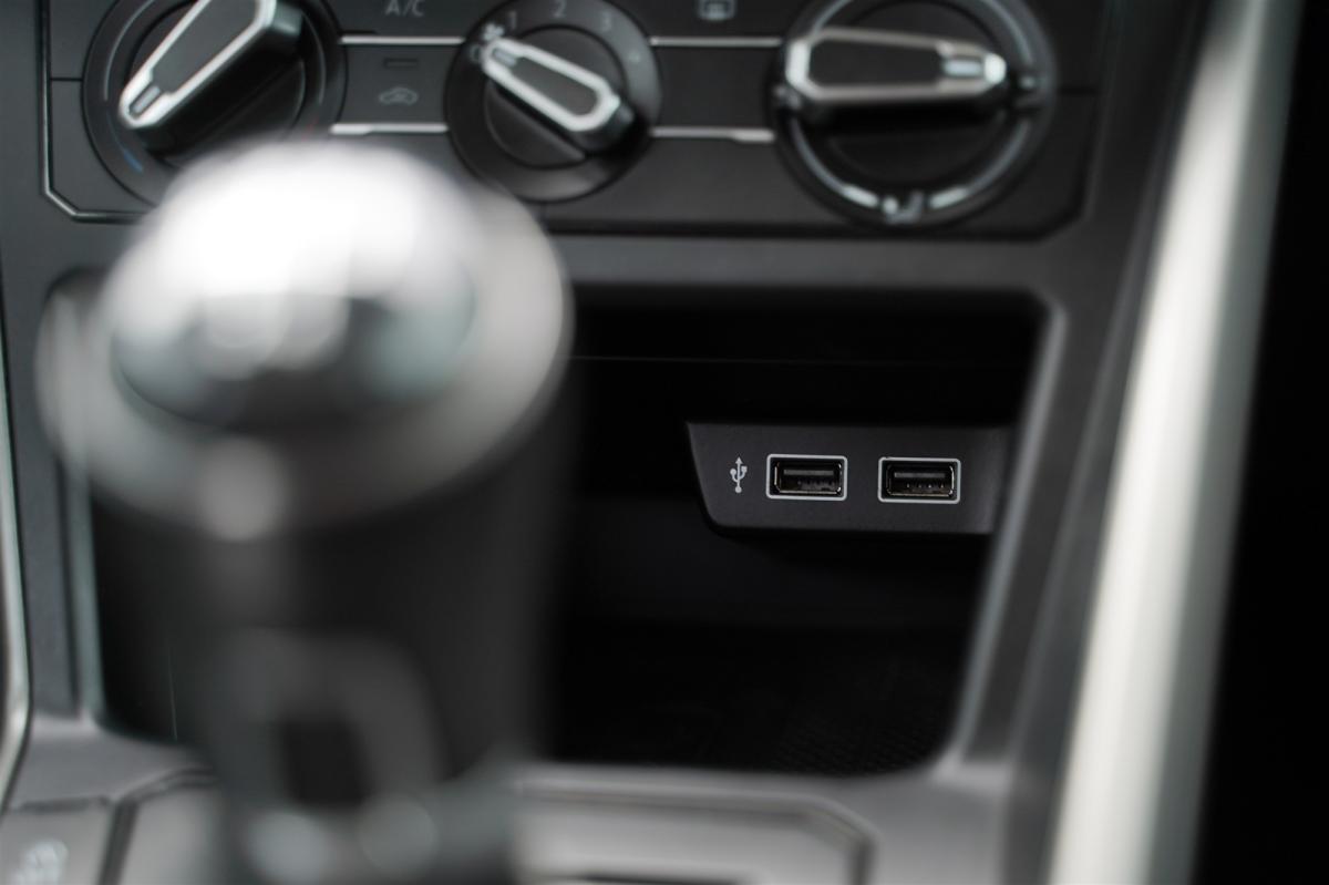 volkswagen-polo-2019-gasolina-999cc