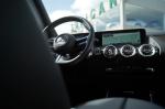 mercedes-benz-gla-2025-diesel-1950cc