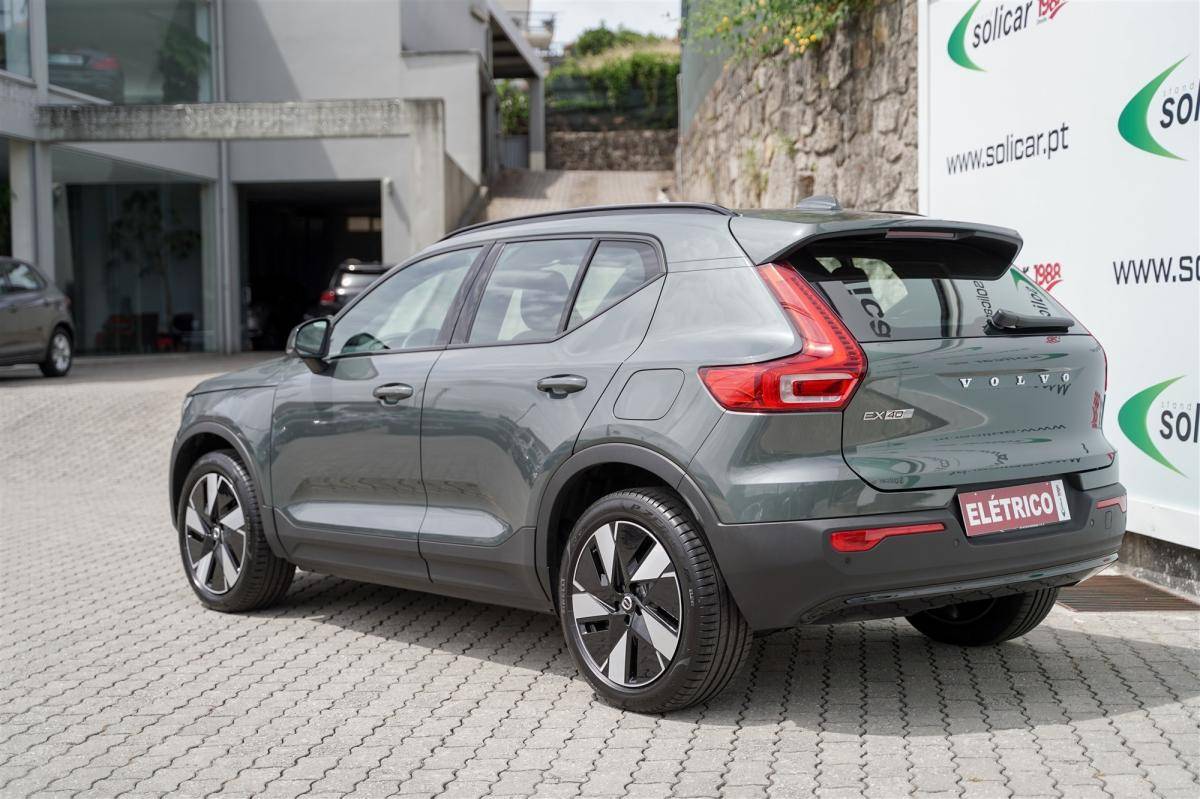 volvo-ex40-2025-eletrico-500cc