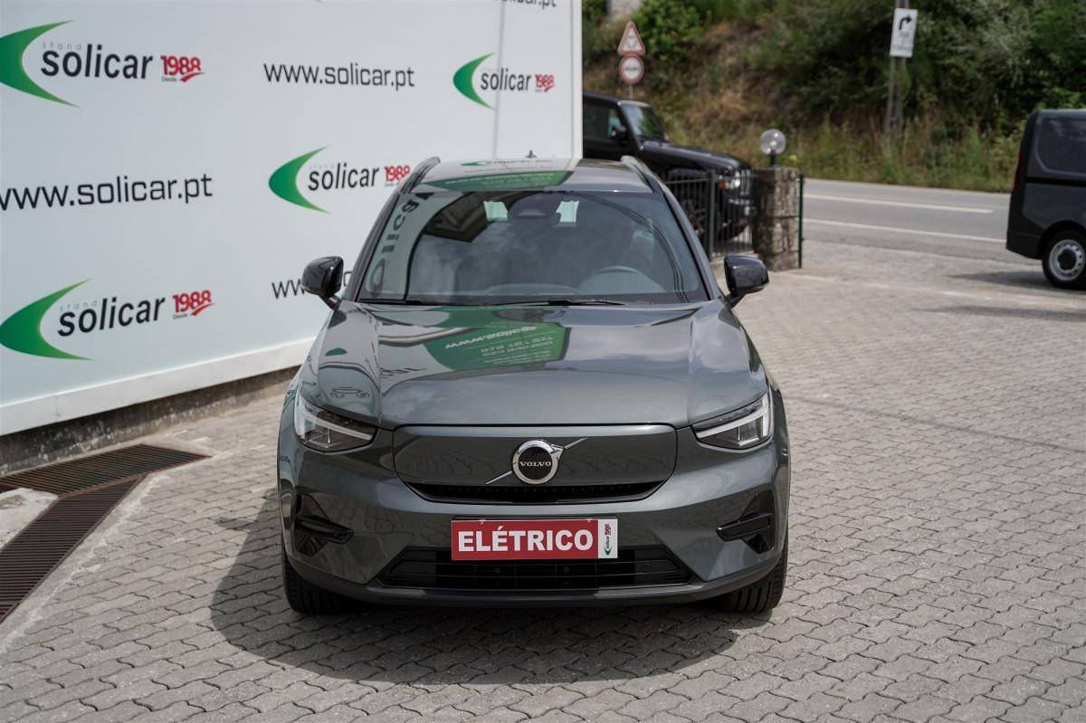 volvo-ex40-2025-eletrico-500cc