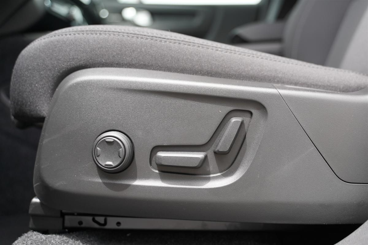 volvo-ex40-2025-eletrico-500cc