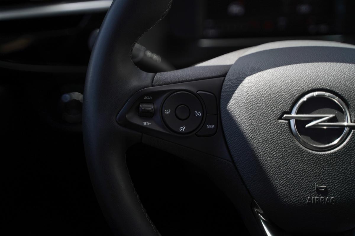 opel-corsa-2023-gasolina-1199cc