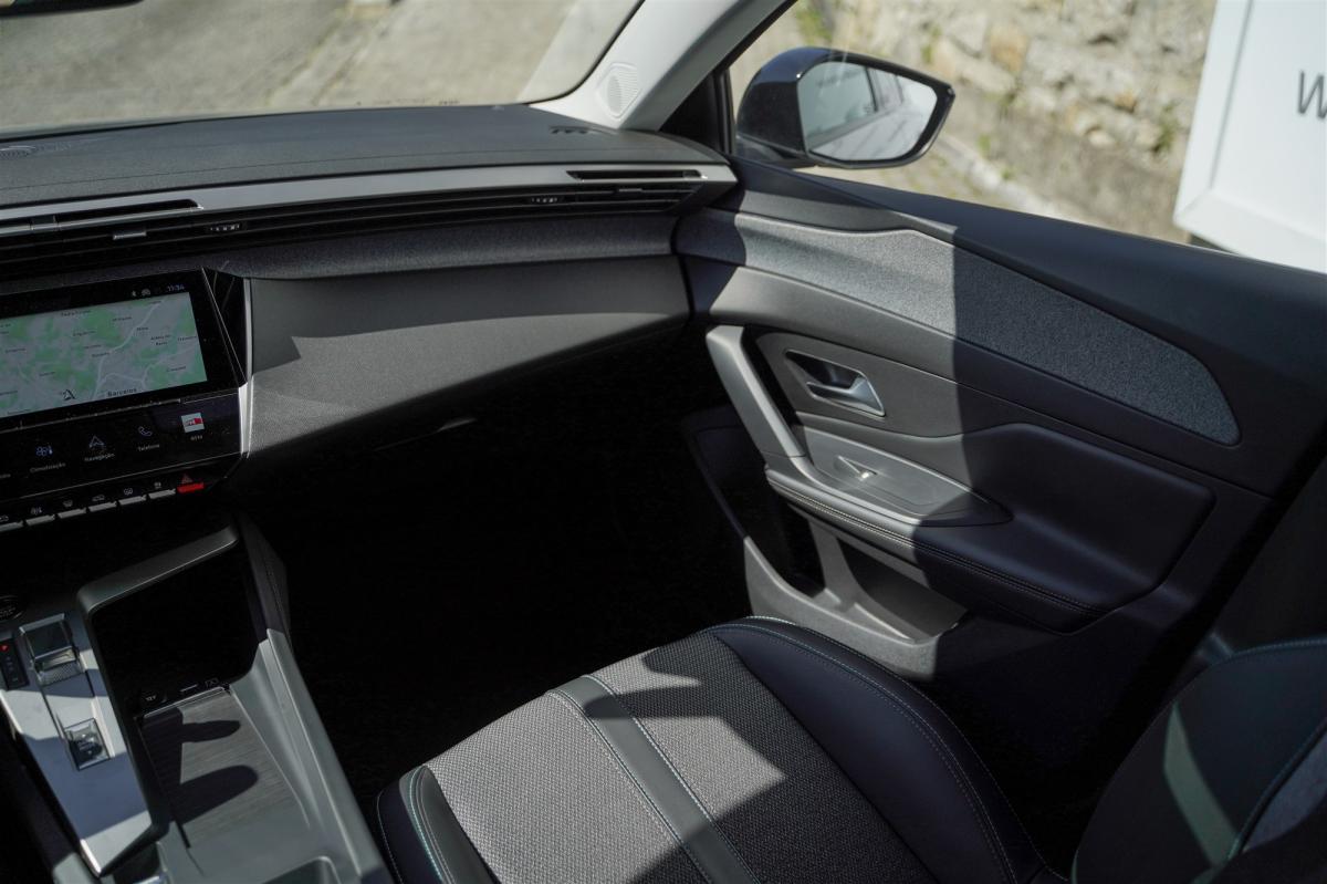 peugeot-308-sw-2024-gasolina-1199cc