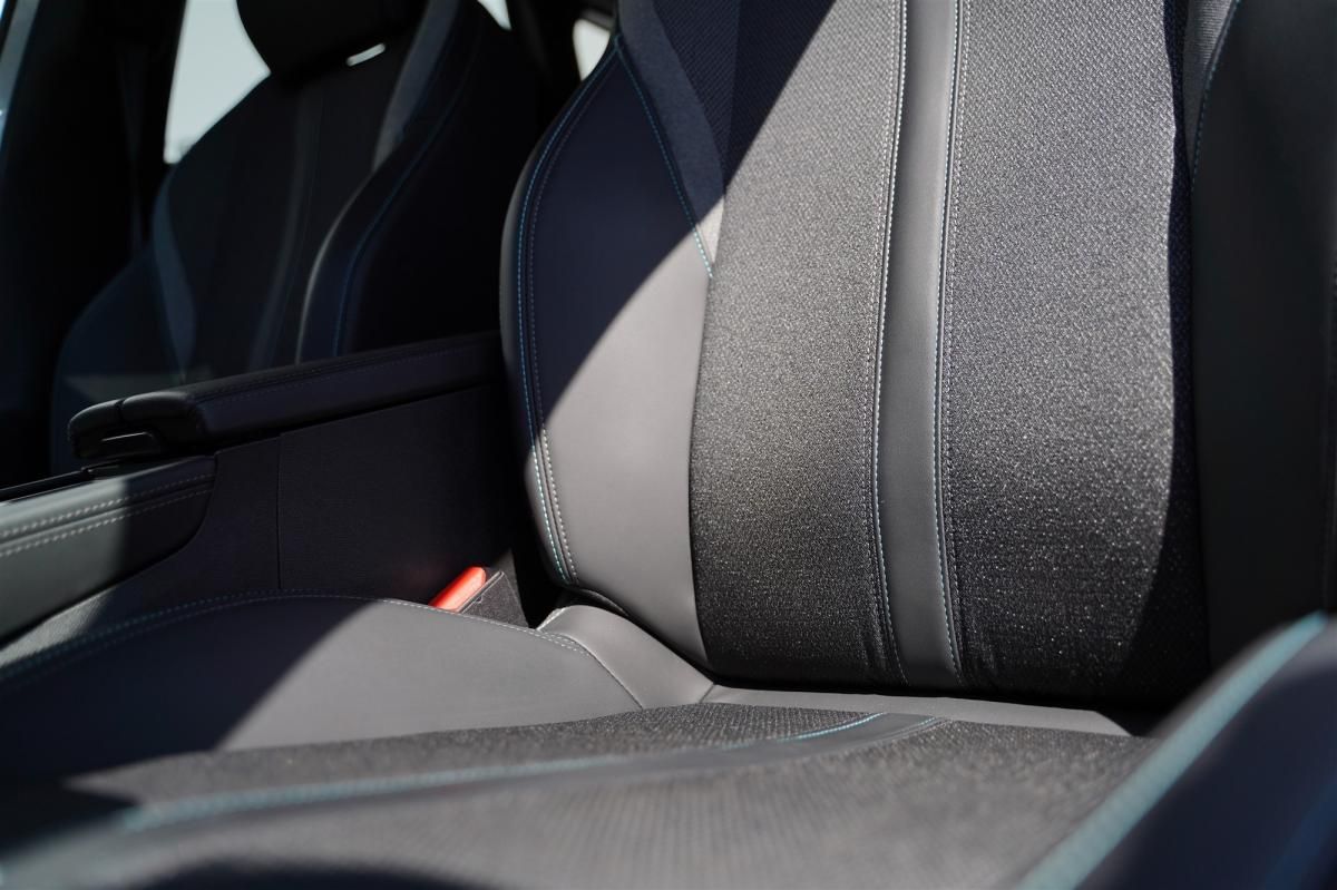 peugeot-308-sw-2024-gasolina-1199cc