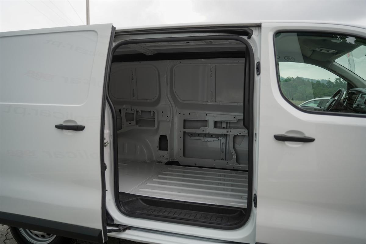 opel-vivaro-2022-diesel-1499cc