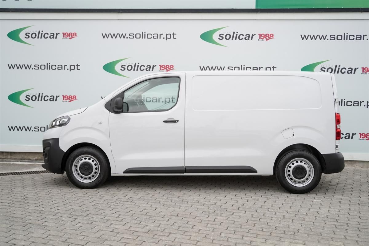 opel-vivaro-2022-diesel-1499cc