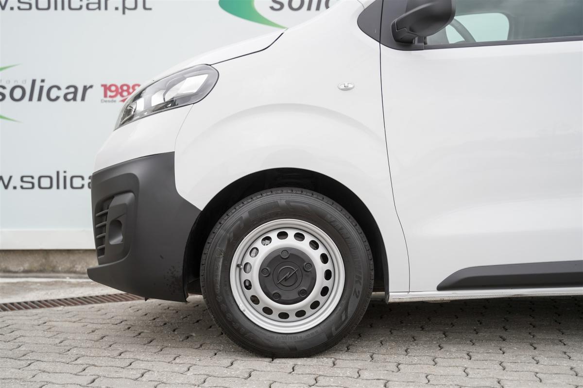 opel-vivaro-2022-diesel-1499cc