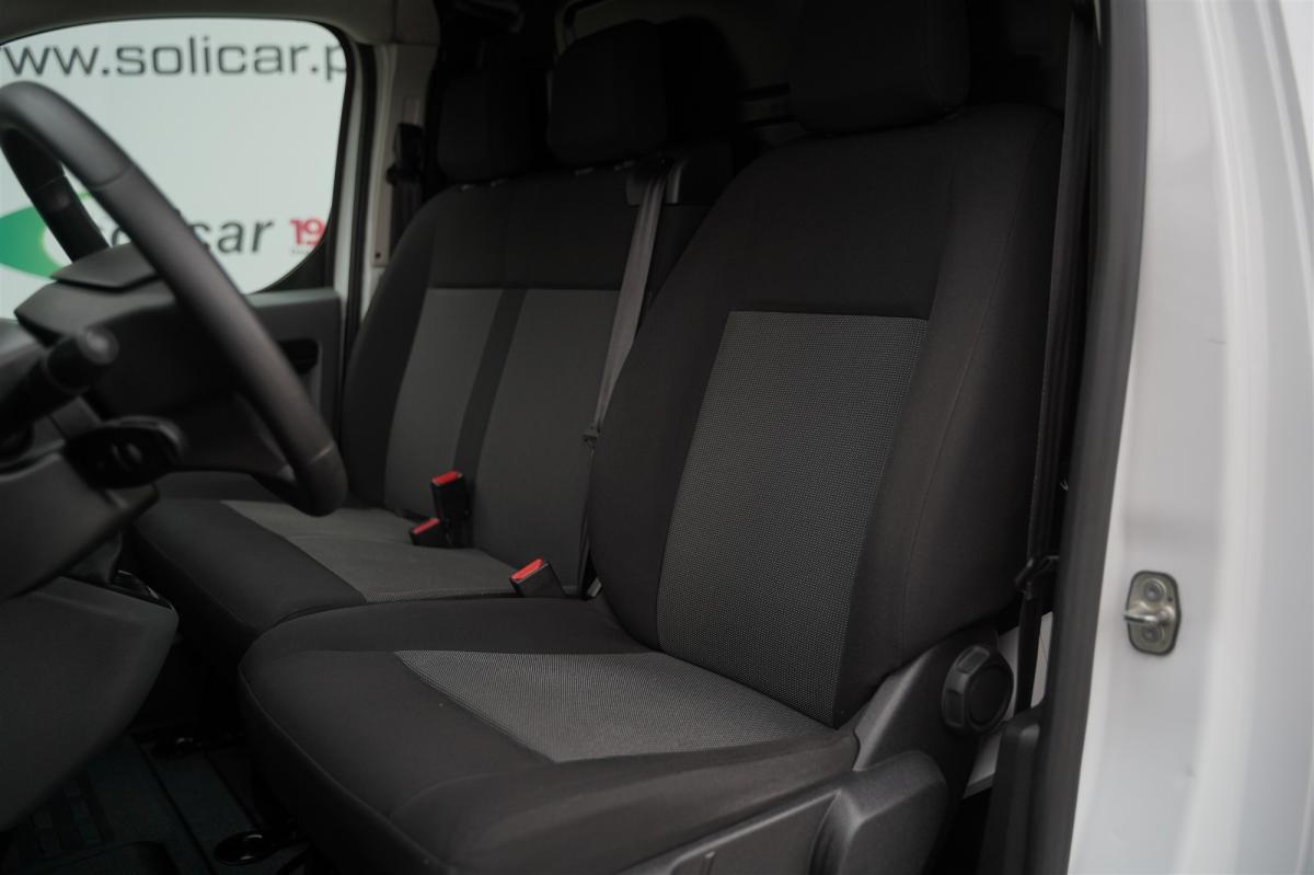 opel-vivaro-2022-diesel-1499cc
