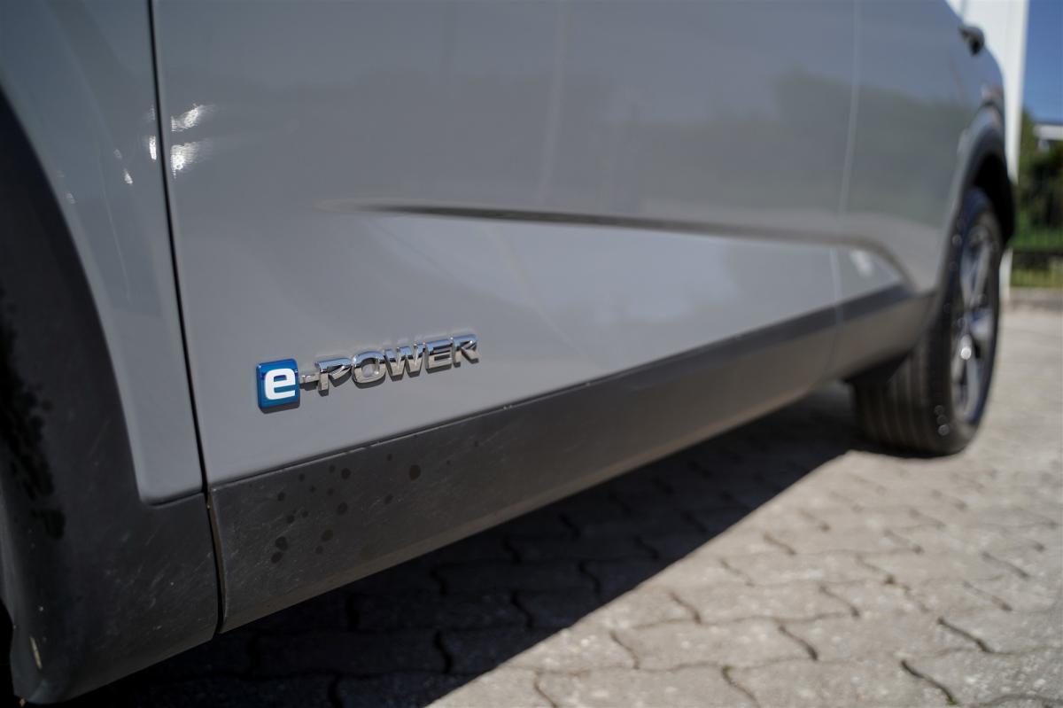 nissan-qashqai-2024-hibrido-a-gasolina-1497cc