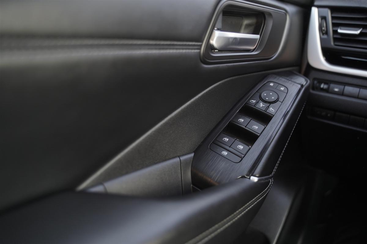 nissan-qashqai-2024-hibrido-a-gasolina-1497cc