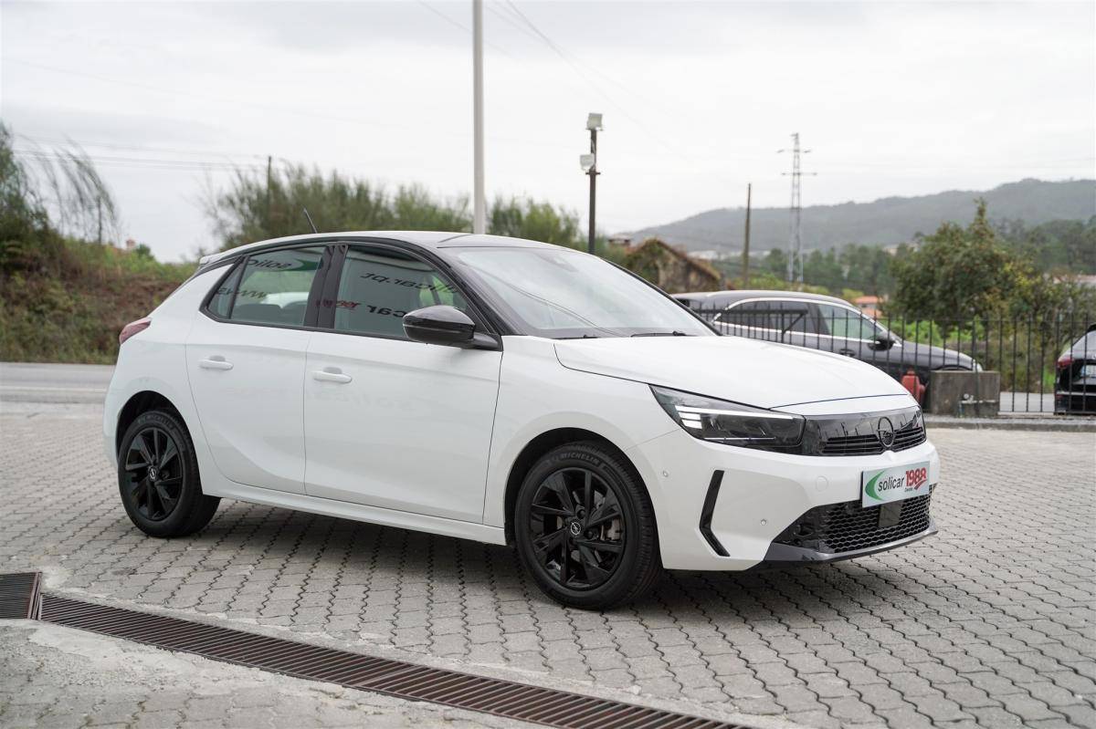opel-corsa-2025-gasolina-1199cc