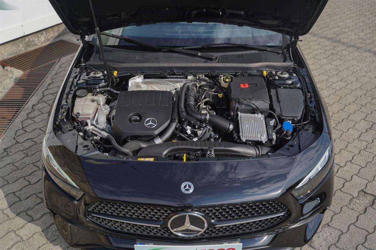 mercedes-benz-classe-a-2023-gasolina-1332cc