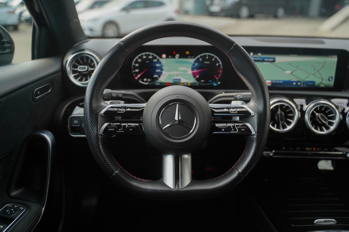 mercedes-benz-classe-a-2023-gasolina-1332cc