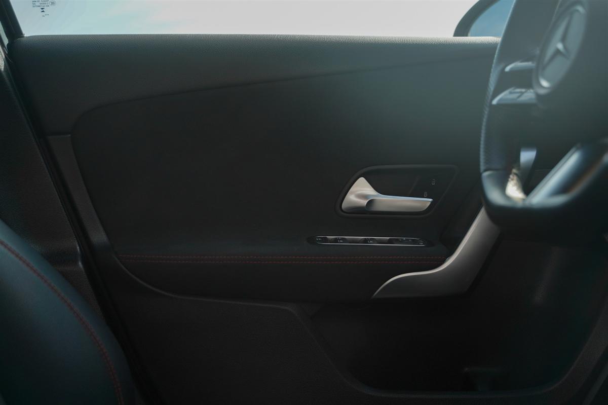 mercedes-benz-classe-a-2023-gasolina-1332cc