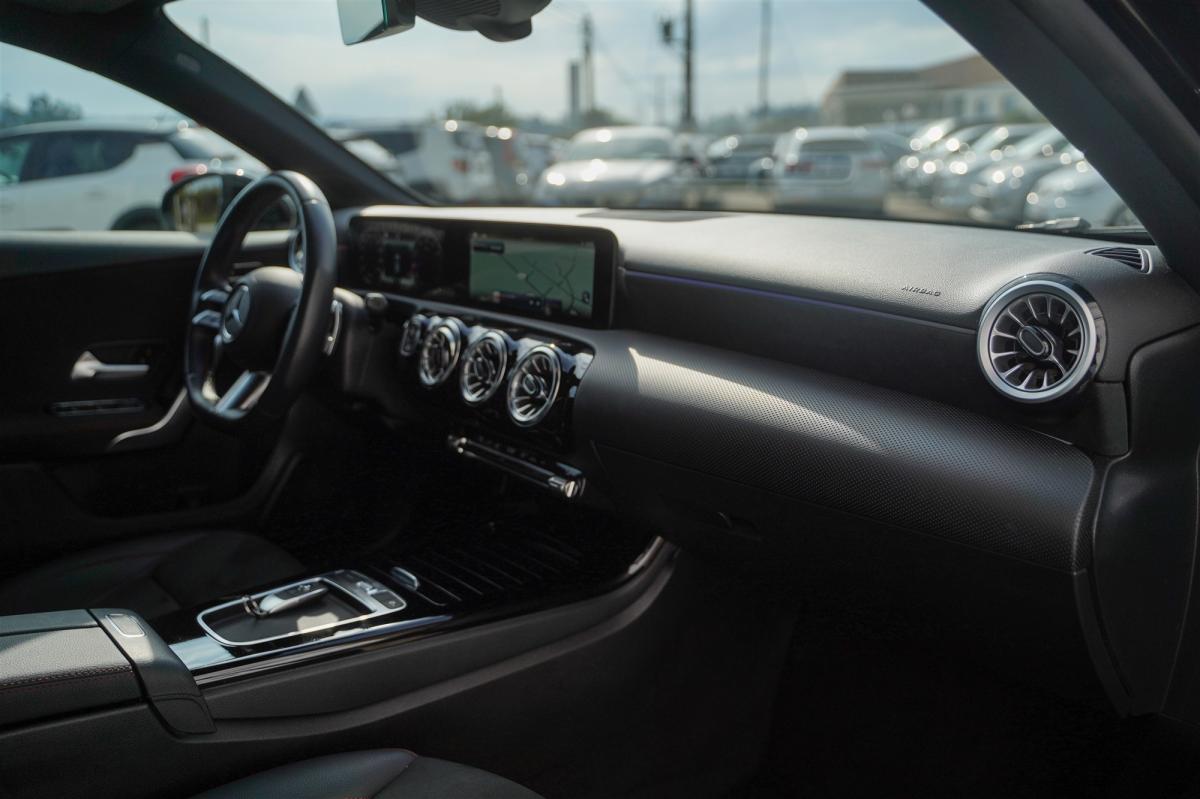 mercedes-benz-classe-a-2023-gasolina-1332cc