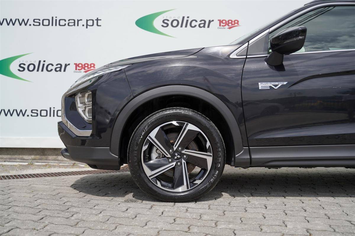 mitsubishi-eclipse-cross-2022-hibrido-a-gasolina-2360cc