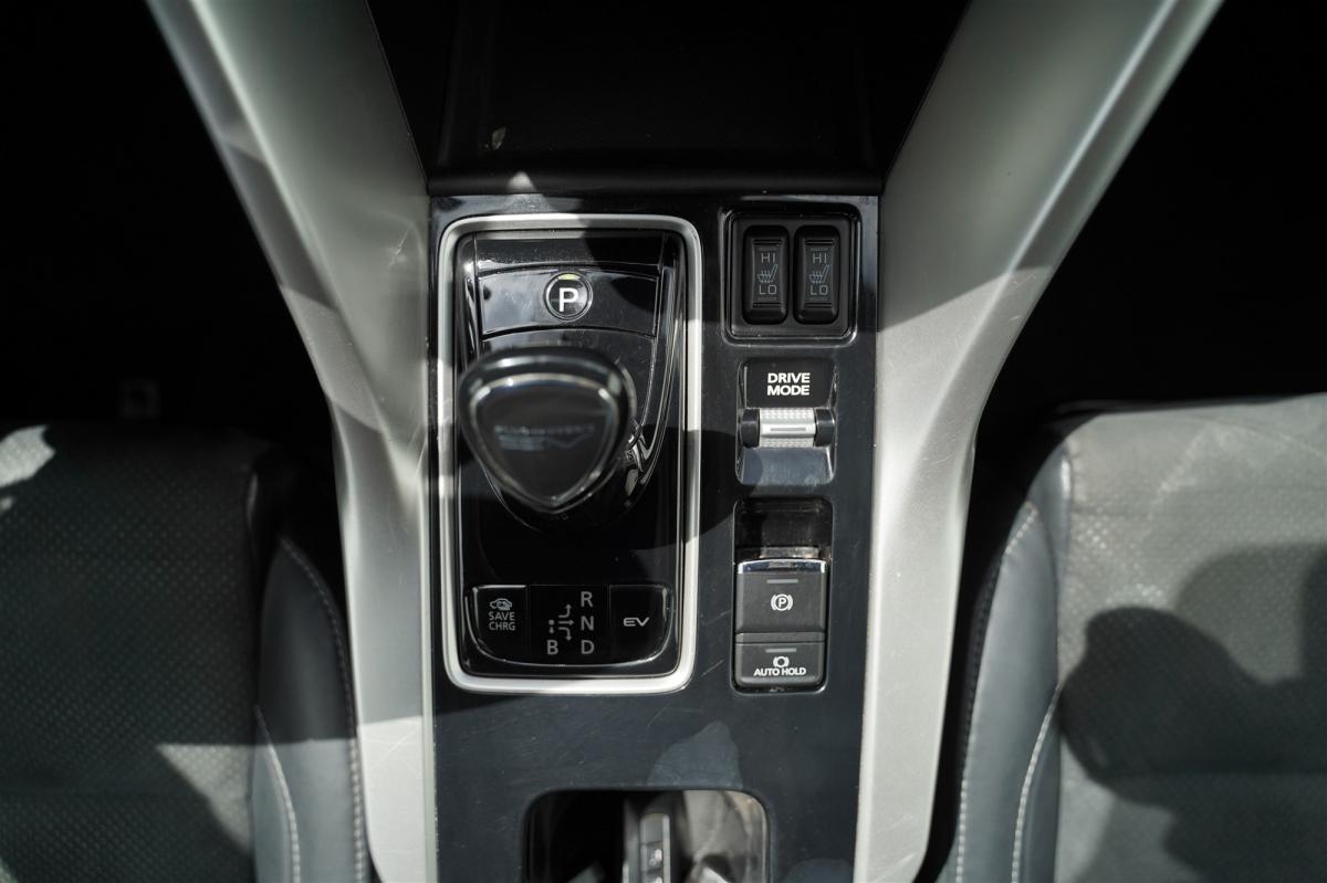 mitsubishi-eclipse-cross-2022-hibrido-a-gasolina-2360cc