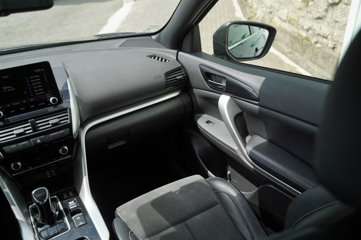 mitsubishi-eclipse-cross-2022-hibrido-a-gasolina-2360cc
