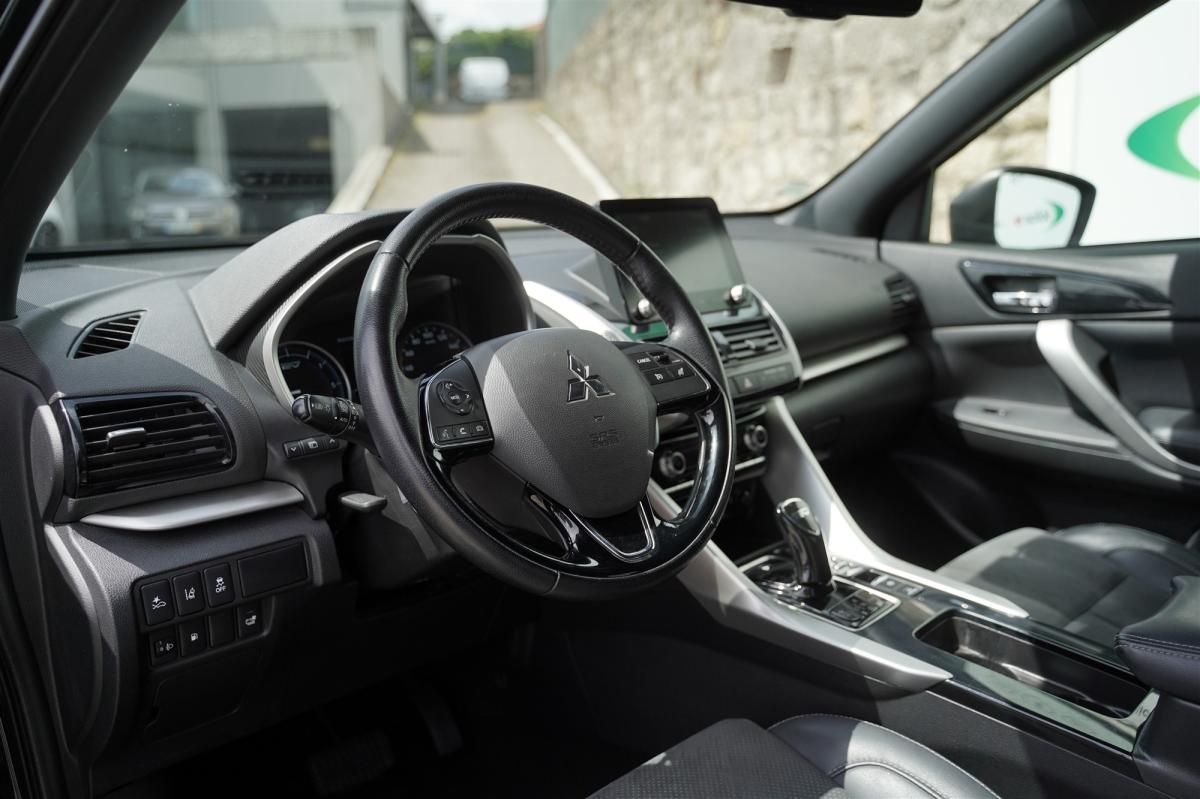 mitsubishi-eclipse-cross-2022-hibrido-a-gasolina-2360cc