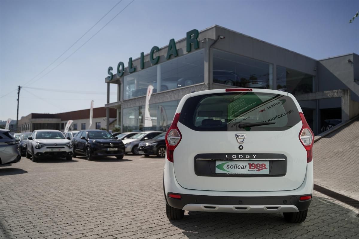 dacia-lodgy-2022-diesel-1461cc