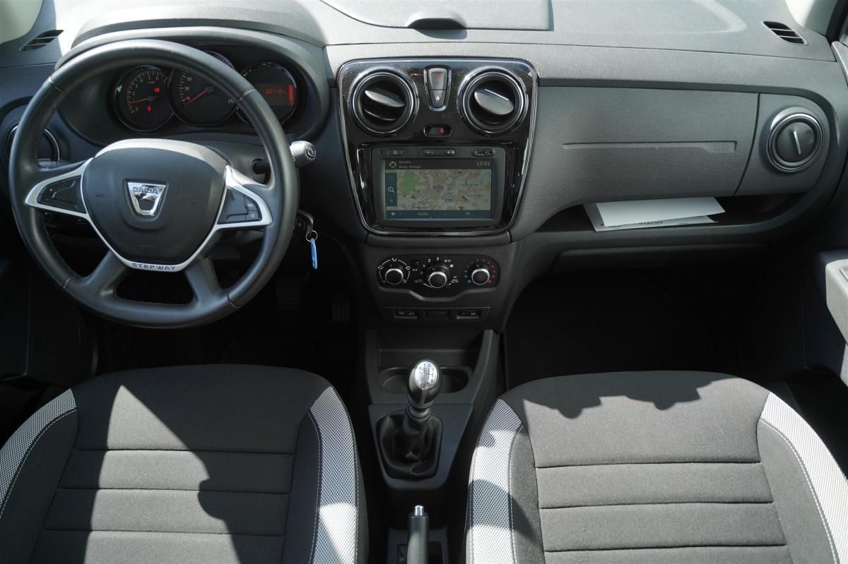 dacia-lodgy-2022-diesel-1461cc