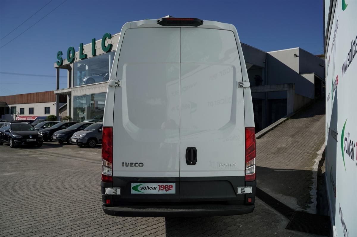 iveco-daily-2023-diesel-2287cc