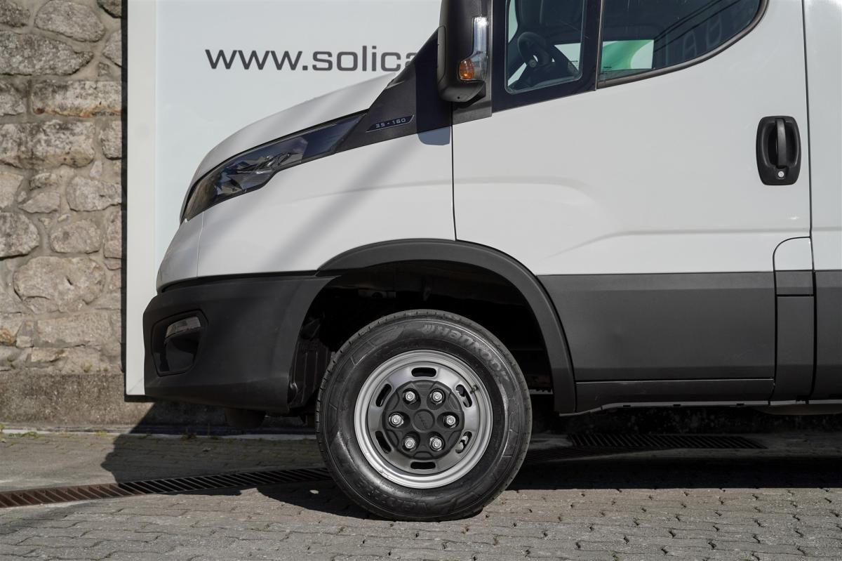 iveco-daily-2023-diesel-2287cc