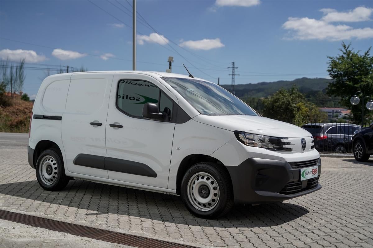 peugeot-partner-2024-diesel-1499cc