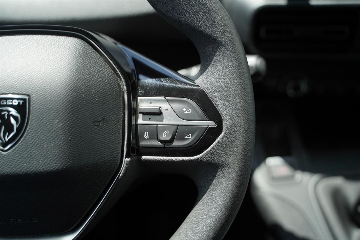 peugeot-partner-2024-diesel-1499cc