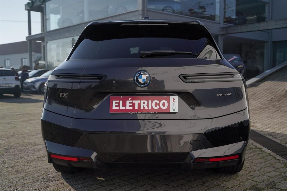 bmw-ix-2022-eletrico-500cc